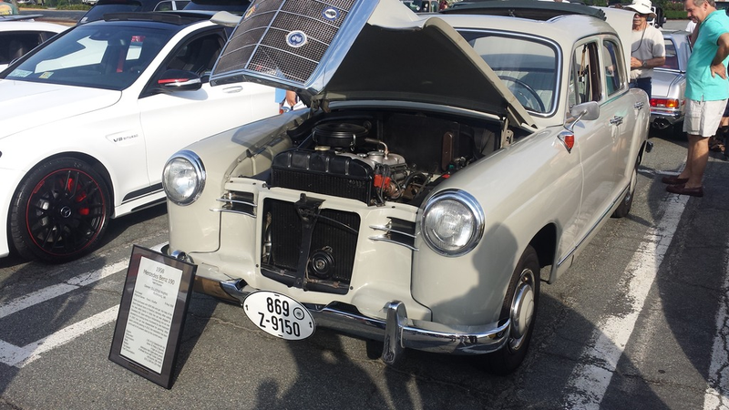 Illustration for article titled Cars & Coffee Richmond photo dump